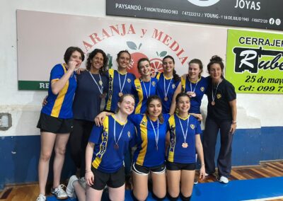 Plantel sub-16 femenino de vóleibol