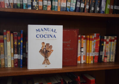 Manual de cocina del Instituto Crandon