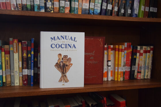 Manual de cocina del Instituto Crandon