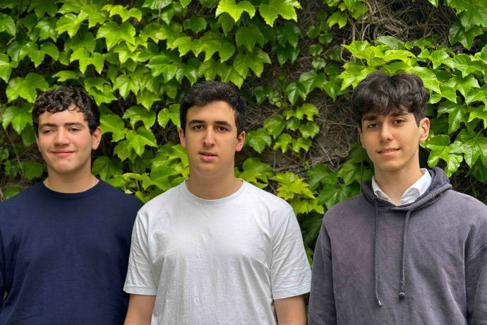 Tres estudiantes de Crandon en la fase final de la Olimpíada Uruguaya de Química