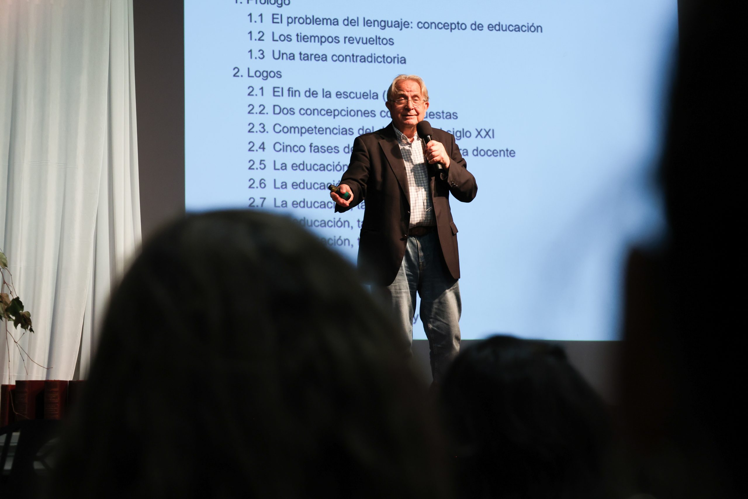 Santos Guerra 08.04.26 (10 de 30) Conferencia del Dr. Miguel Ángel Santos Guerra en 2026